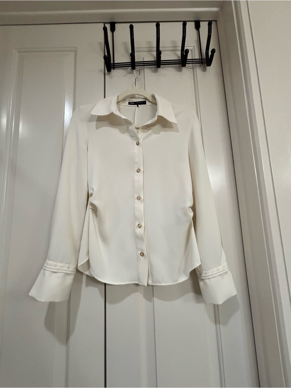 Zara Cream Button-Front Blouse